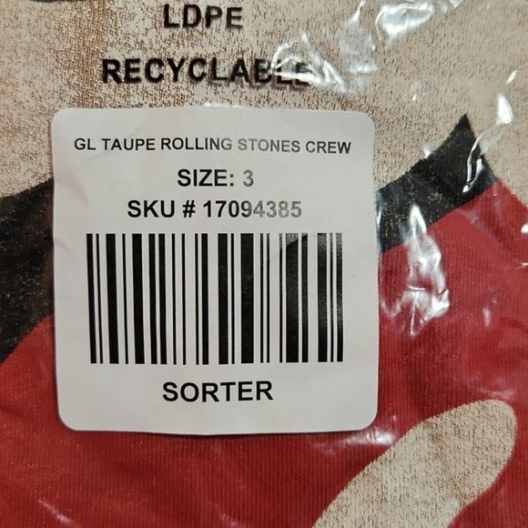 ❤️NWT TORRID BAND CONCERT TEE  ROLLING STONES LIPS MICK JAGGER GRAPHIC PLUS SIZE - Picture 12 of 14